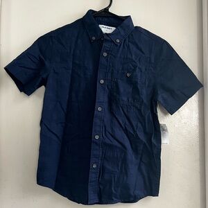 NWT Old Navy short sleeve button shirt with button down collar